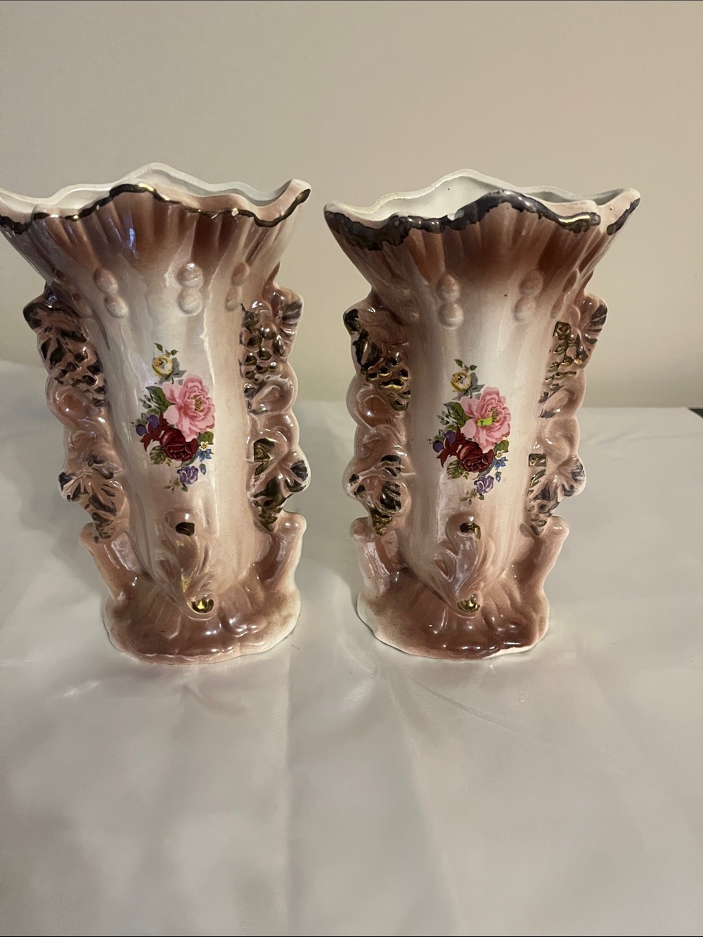 VTG Pink and White Lusterware Rose Floral Ceramic Vases - Pair